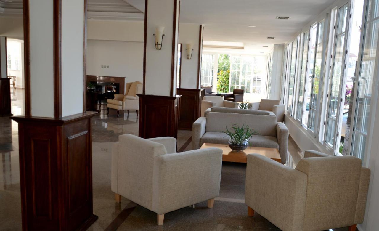 Club Lapethos Bungalow Kyrenia  Esterno foto